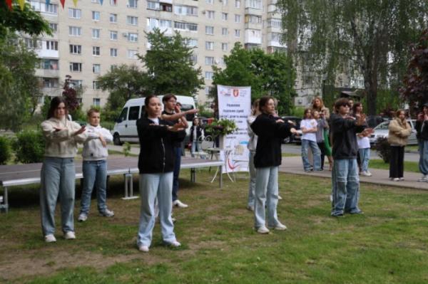 У Луцьку відбувся сімейний фестиваль «Тепло материнських сердець»8