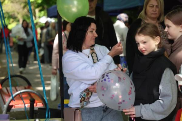 У Луцьку відбувся сімейний фестиваль «Тепло материнських сердець»32