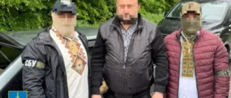 У Рівненському районі викрили голову громади на одержанні хабаря у розмірі 7500 доларів