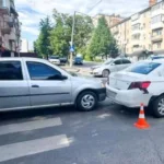 У Рівному внаслідок автопригоди постраждали двоє осіб