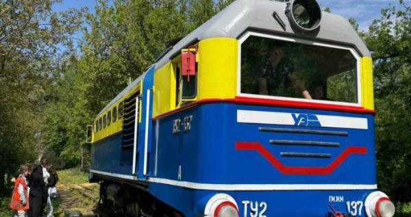 У Рівному знову запрацювала дитяча залізниця