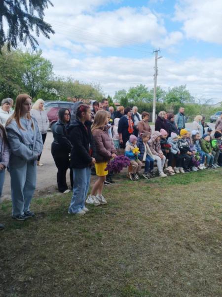 У селі Мокрець відкрили Алею Слави полеглих захисників25