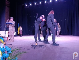 У Шептицькому рідним захисників вручили відзнаки20