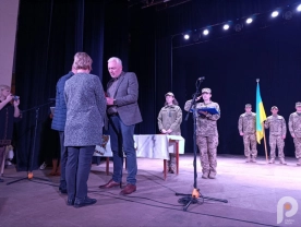 У Шептицькому рідним захисників вручили відзнаки32