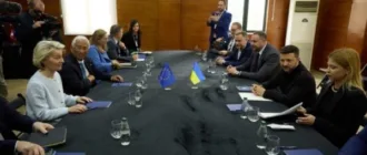 Україна наполягає на жорстких санкціях проти РФ: Зеленський про переговори з ЄС
