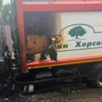 В Херсоні російський дрон атакував автомобіль комунальників: троє постраждалих, один в реанімації
