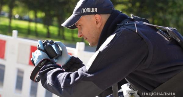 Поліцейські з'ясовують обставини події