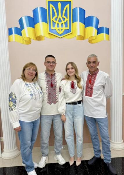 Наречені Давид та Олександра