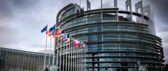 Європарламент схвалив нові мита на продукцію з Росії та Білорусі