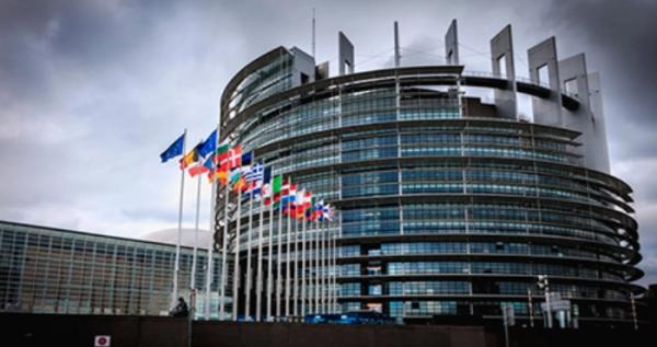 Європарламент схвалив нові мита на продукцію з Росії та Білорусі