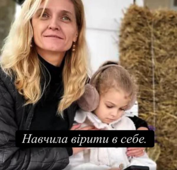 «Залишаєтеся з нами – назавжди, у серці»: випускники Виноградівської ЗОШ № 1 підготували зворушливе звернення для своїх вчителів13