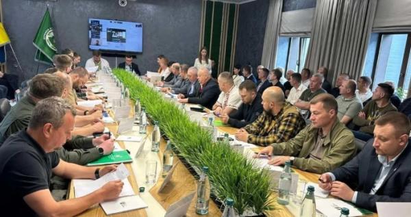 Засідання Тимчасової спеціальної комісії ВРУ в Овручі. Фото голови Рівненської облради А.Карауша