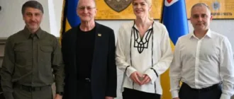 Директор Метрополітен-опера Пітер Гелб відвідав фестиваль духовної музики на Закарпатті