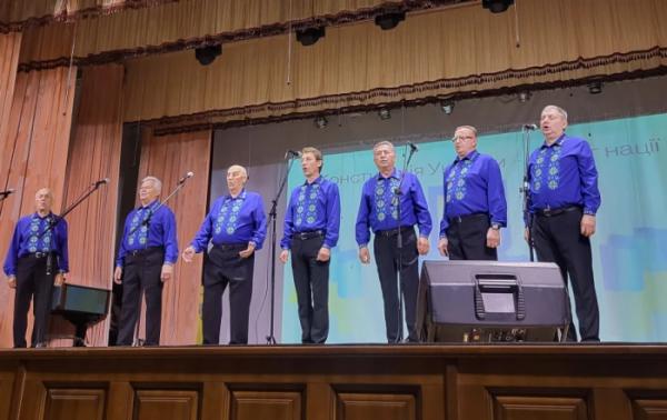 До Дня Конституції у Ковелі вручили нагороди рідним Героїв23