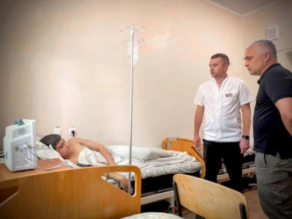 Голова Одеської ОВА відвідав постраждалих у лікарні Білгород-Дністровського5