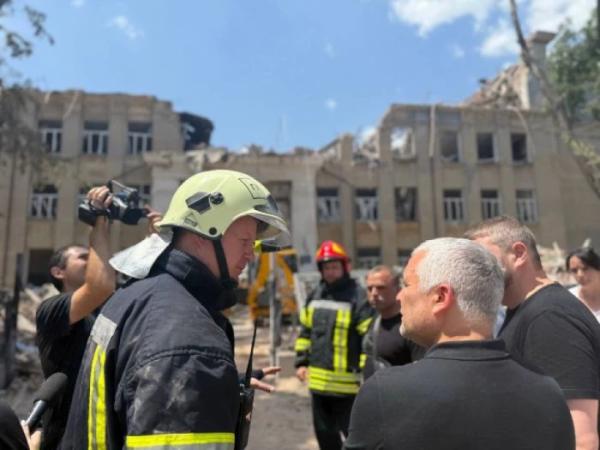 Голова Одеської ОВА відвідав постраждалих у лікарні Білгород-Дністровського8