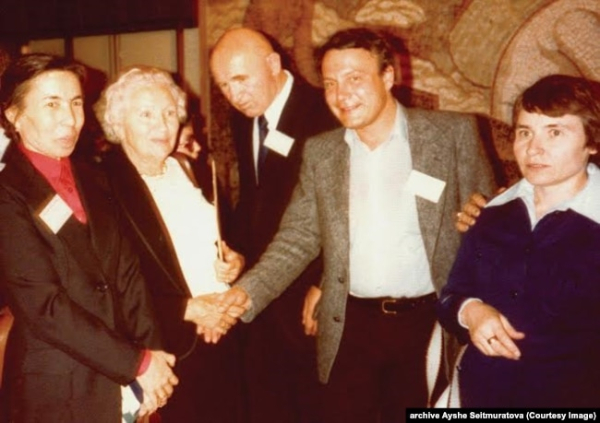 Айше Сейтмуратова, Зінаїда і Петро Григоренки, Володимир Буковський, Надія Світлична