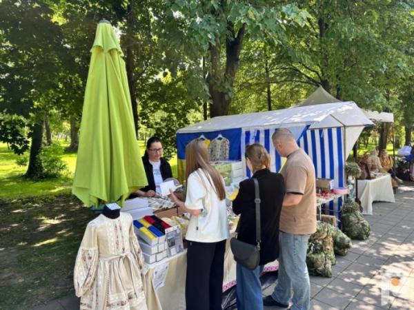 Бренд дитячого одягу - «Льоля»17