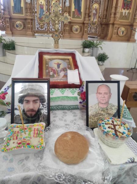 Як у Ковелі прощалися із захисниками Романом Степашуком і Михайлом Капійчуком1