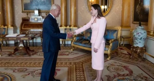 Король Чарльз прийняв у Букінгемському палаці нобелівську лауреатку з України Олександру Матвійчук