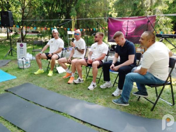 На зустрічі в парку