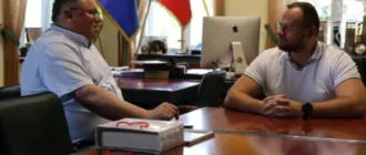 Луцький міський голова нагородив Віктора Корсака за розвиток музейної справи в місті