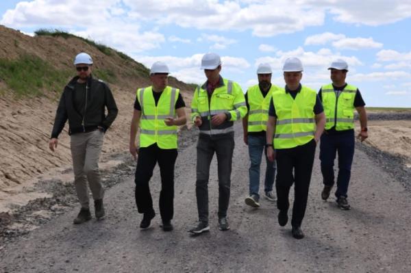 На Іваничівщині розпочали монтаж вітряків для потужної вітроелектростанції3