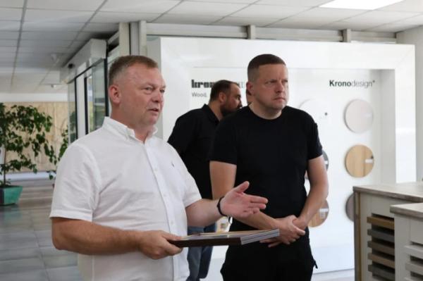 На Іваничівщині розпочали монтаж вітряків для потужної вітроелектростанції9
