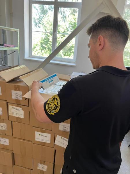 На Закарпатті митники виявили незадекларовані медпрепарати на понад 9 мільйонів гривень