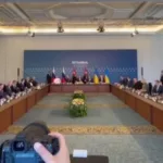 Ніяких репарацій, нейтралітет та вихід з кількох областей: деталі «меморандуму», який Москва передала Україні