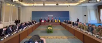 Ніяких репарацій, нейтралітет та вихід з кількох областей: деталі «меморандуму», який Москва передала Україні