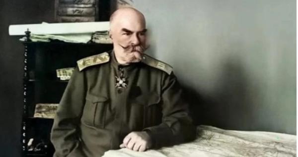 Генерал від інфантерії Олександр Рогоза, 1916–1917 роки Фото запозичене на сайті АрміяInform