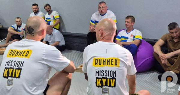 Рівняни зустріли учасників міжнародного маршу «Місія Київ» – від Гааги до Києва