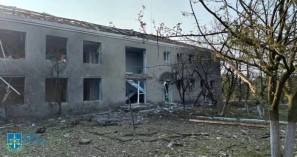 Росіяни атакували Одещину: зруйнували амбулаторію, пошкодили ліцей і центр творчості3