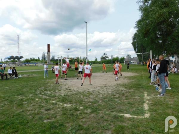 Свято сили, радості й пам’яті: Зарічненщина об'єднала дітей спортом12