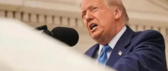 Трамп заявив, що розчарований «як Росією, так і Україною»