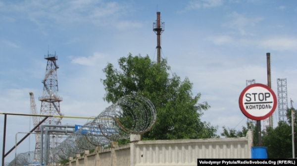 Як виглядали «вишки Бойка» одинадцять років тому (фотогалерея)