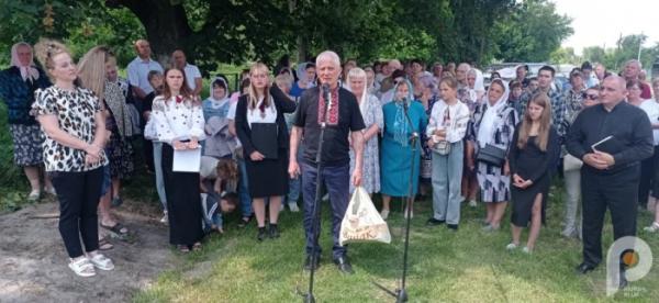 У Хорові відкрили Алею слави та пам’яті, присвячену односельцям16