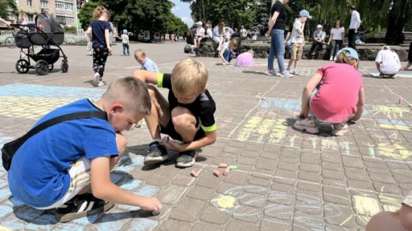 У Ковелі діти малювали, співали, танцювали, проходили квести і дізнавалися про професії7