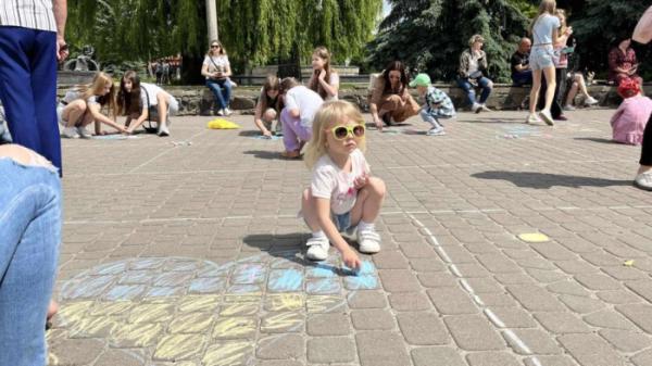 У Ковелі діти малювали, співали, танцювали, проходили квести і дізнавалися про професії9