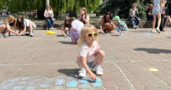 У Ковелі діти малювали, співали, танцювали, проходили квести і дізнавалися про професії
