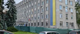 У Ковелі почали роботи з утеплення фасаду міськради