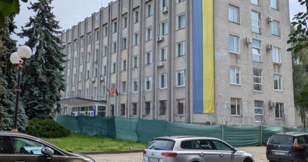 У Ковелі почали роботи з утеплення фасаду міськради