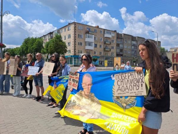 У Ковелі відбулася 26 акція на підтримку військовополонених17