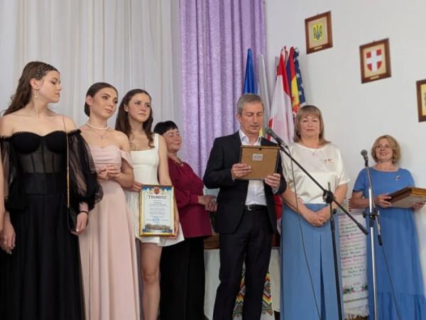 У Ковелі відбулися урочистості для випускників 20253