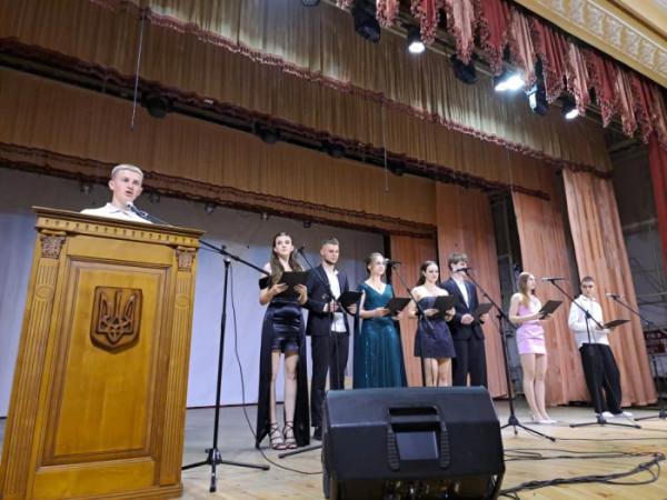 У Ковелі відбулися урочистості для випускників 202528