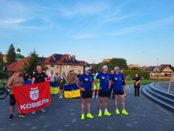 У Ковелі зустріли ветеранів благодійного благодійного марафону з Гааги до Києва14