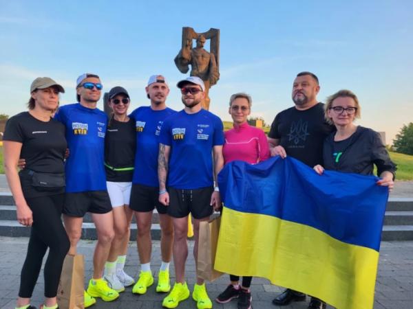 У Ковелі зустріли ветеранів благодійного благодійного марафону з Гааги до Києва27