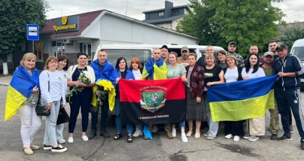 У Ковелі зустрічали звільненого з російського полону Валерія Хомича