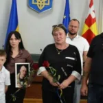 У Луцьку родинам загиблих військових вручили посмертні державні нагороди